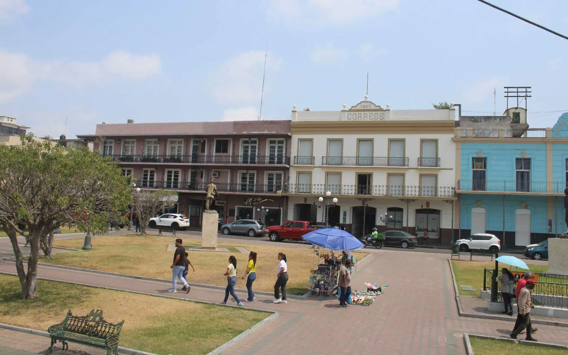 Caluroso sábado con temperatura de 31 grados Mario Cruces (2)